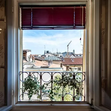 Duomo - Prestigious Penthouse With Panoramic View Lägenhet